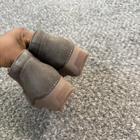 Dansko Charlene Milled Nubuck Ankle Boots Taupe Leather Wedge Zip 37 US 6.5-7 - Picture 2 of 7